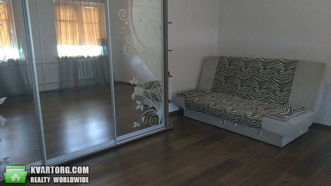 Sell 2-room apartment. Днепропетровск, пр. Богдана Хмельницкого — photo 4