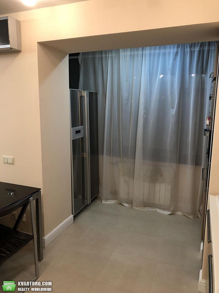 Rent out 3-room apartment. Киев, Ильенко — photo 6