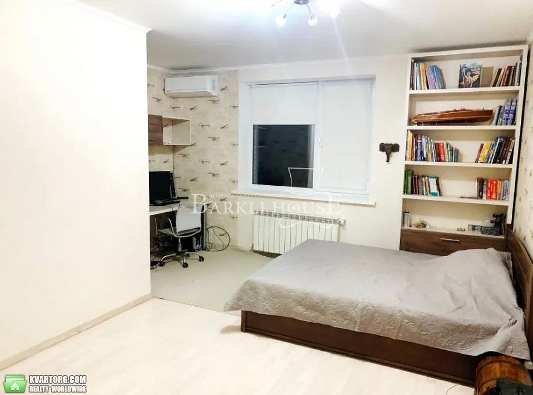 Rent out house. Киев, Нивская — photo 4
