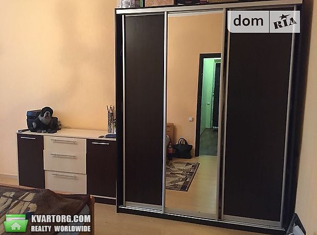 Rent out 3-room apartment. Киев, площадь Тараса Шевченко — photo 2