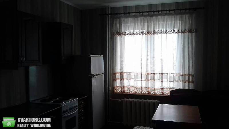 Rent out 2-room apartment. Киев,  Бакинская — photo 3