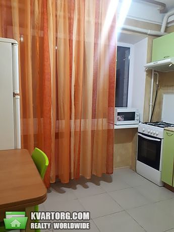 Rent out 1-room apartment. Киев, овруцкая — photo 5