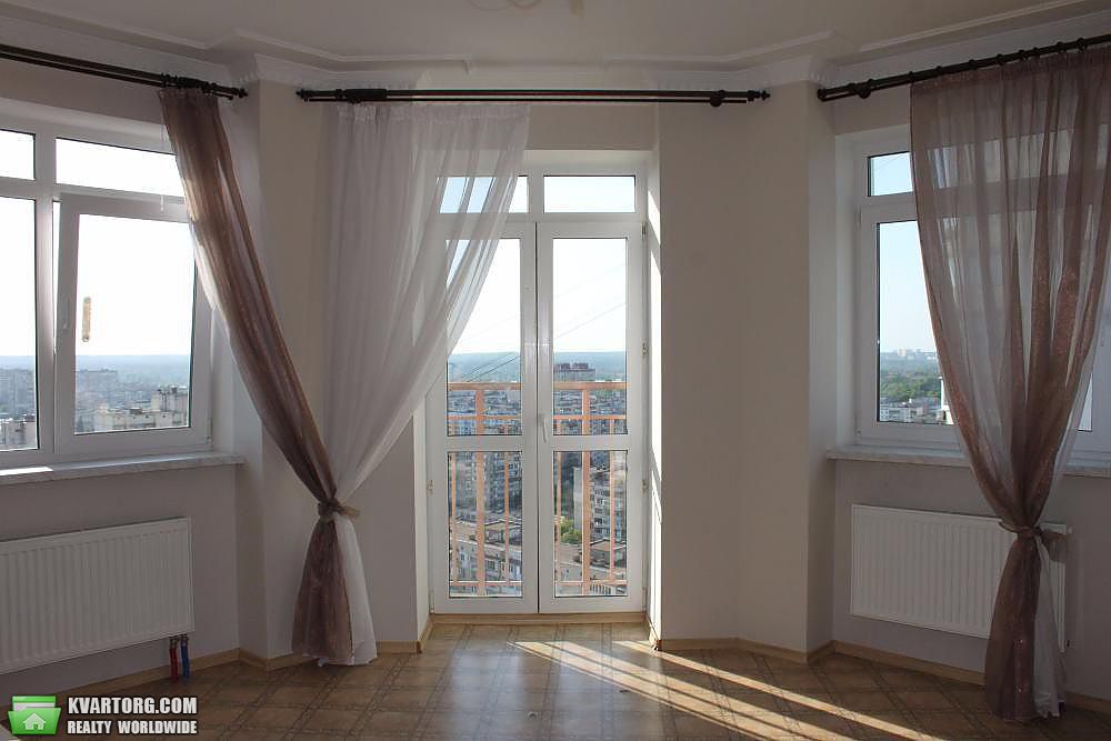 Rent out 3-room apartment. Киев,  Героев Сталинграда пр — photo 8