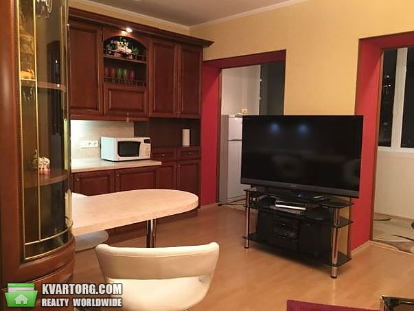 Rent out 3-room apartment. Киев,  Победы пр — photo 3