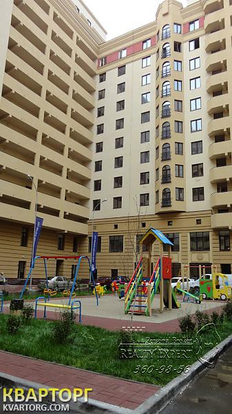 Sell 4-room apartment. Киев,  Дмитриевская — photo 2
