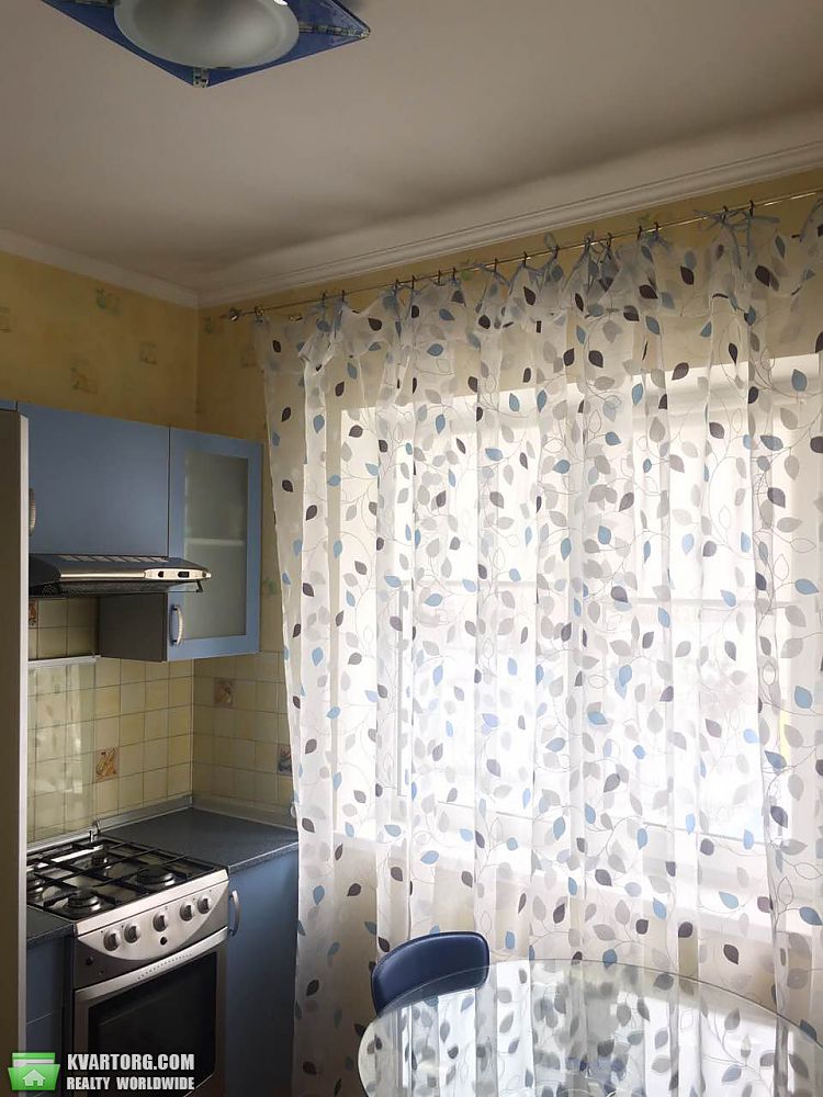 Sell 2-room apartment. Киев,  Якубовского — photo 3