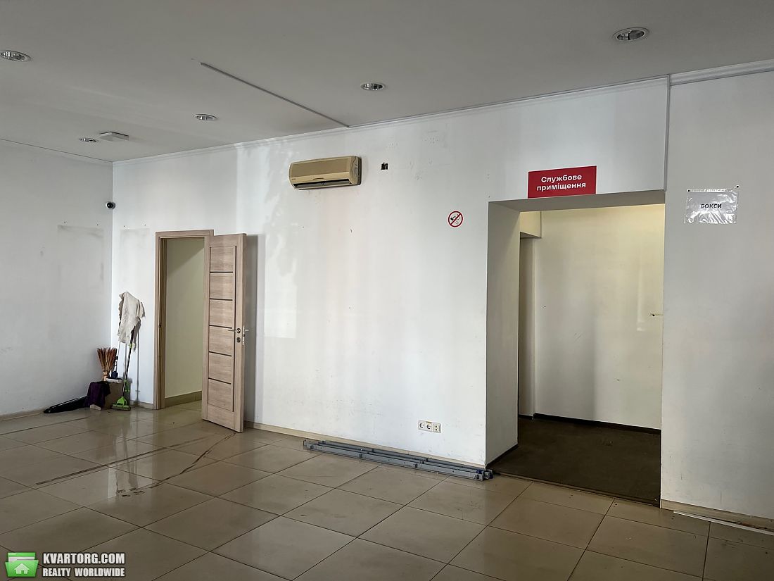 Rent out shop. Киев,  Воровского — photo 4