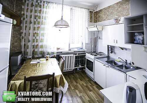 Sell 2-room apartment. Киев, Уманская — photo 1
