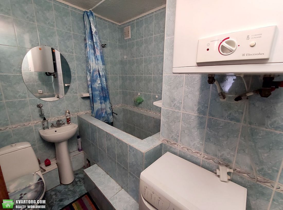 Rent out 3-room apartment. Днепропетровск, Косиора — photo 9