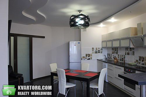 Rent out 3-room apartment. Киев,  Мильчакова — photo 7