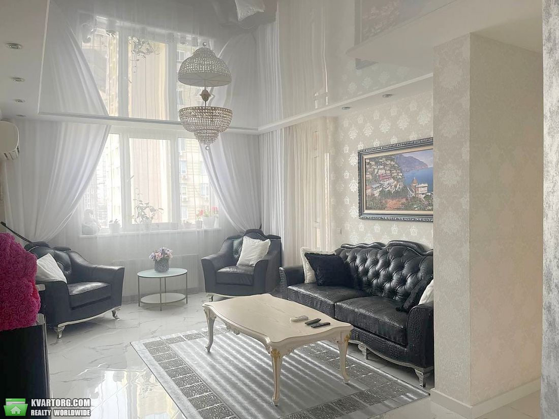 Sell 2-room apartment. Киев,  Урловская — photo 1