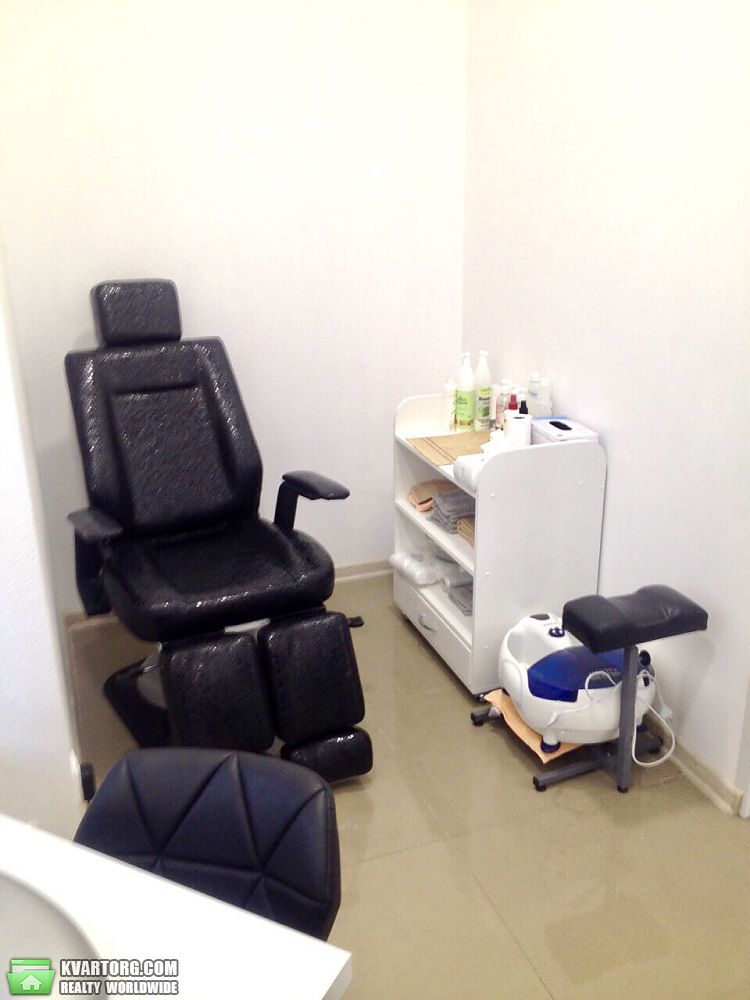 Rent out office. Киев,  Павловская — photo 3