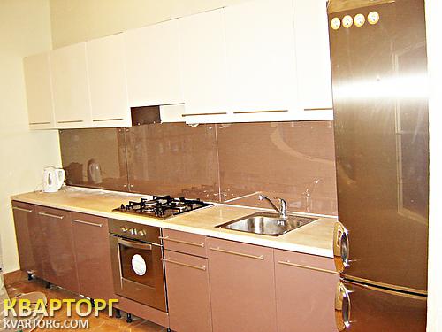 Rent out 2-room apartment. Киев,  Бассейная — photo 9