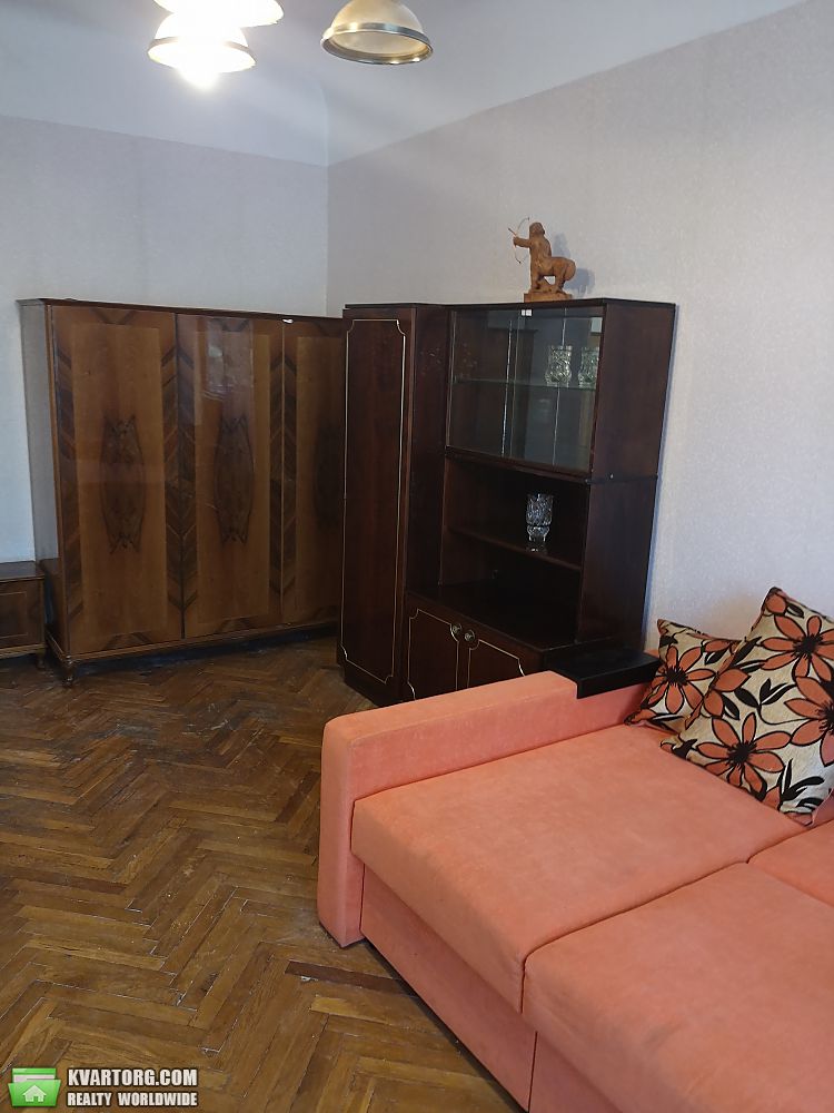 Rent out 2-room apartment. Киев,  Чигорина — photo 10