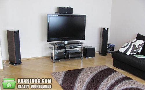 Rent out 3-room apartment. Киев, Бажана — photo 2