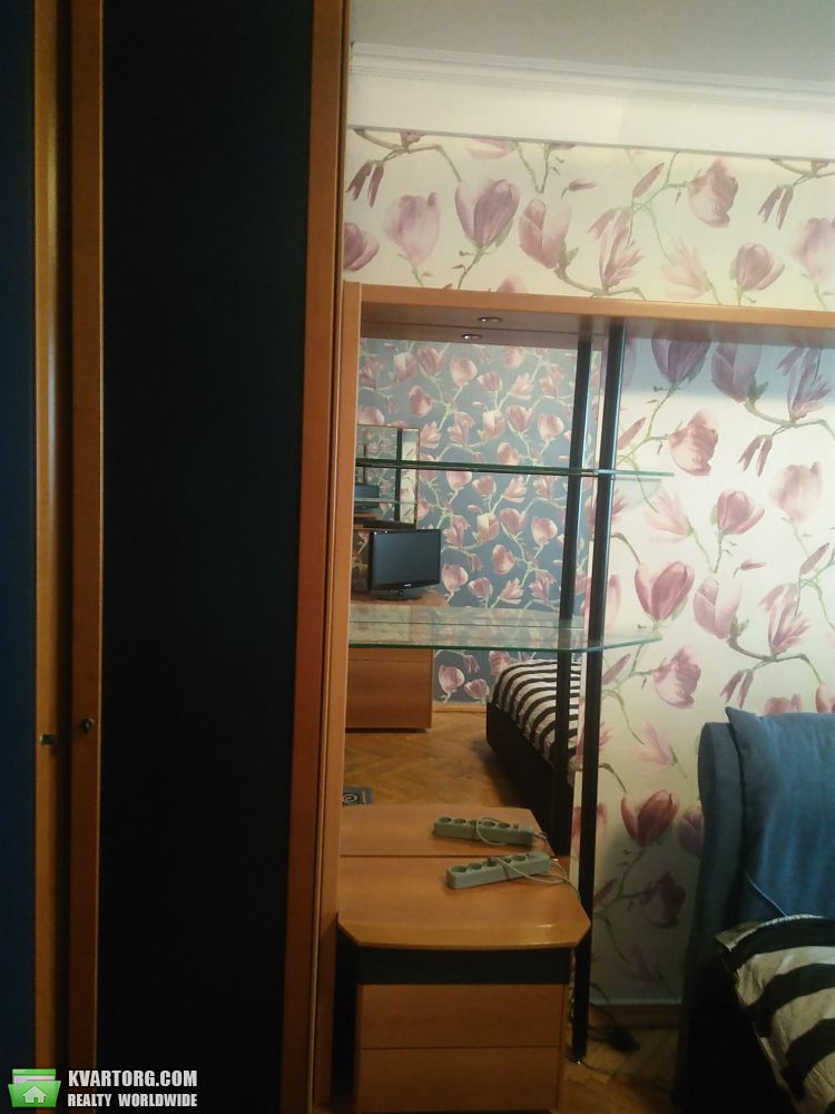 Sell 3-room apartment. Киев,  Березняковская — photo 10