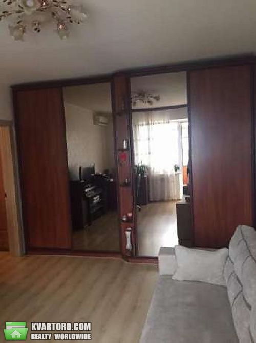 Sell 2-room apartment. Киев,  Лайоша Гавро — photo 2