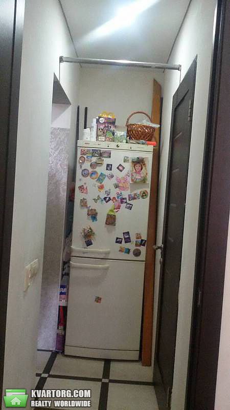 Sell 3-room apartment. Днепропетровск,  Победы пр — photo 1