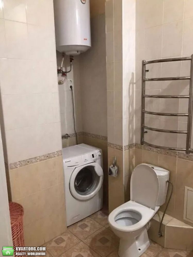 Rent out 1-room apartment. Киев,  Михайловская — photo 5