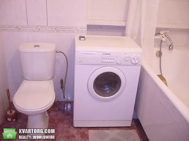 Rent out 3-room apartment. Киев,  Тычины пр — photo 4