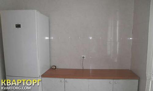 Rent out 3-room apartment. Киев, Приречная — photo 2