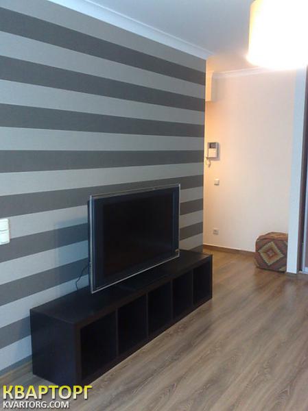 Rent out 1-room apartment. Киев,  Мечникова — photo 4