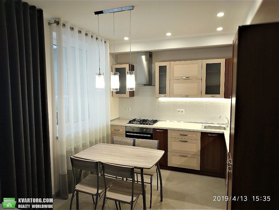 Sell 2-room apartment. Киев,  Потехина — photo 1