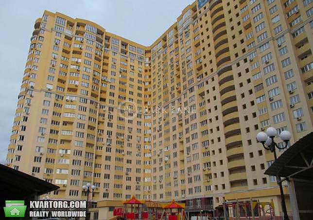 Rent out 4-room apartment. Киев,  Трутенко — photo 2