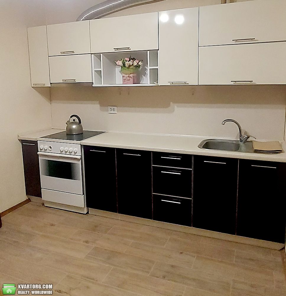 Sell 1-room apartment. Киев,  Милославская — photo 1