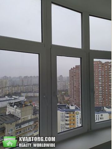 Rent out 2-room apartment. Киев, Драгоманова — photo 10