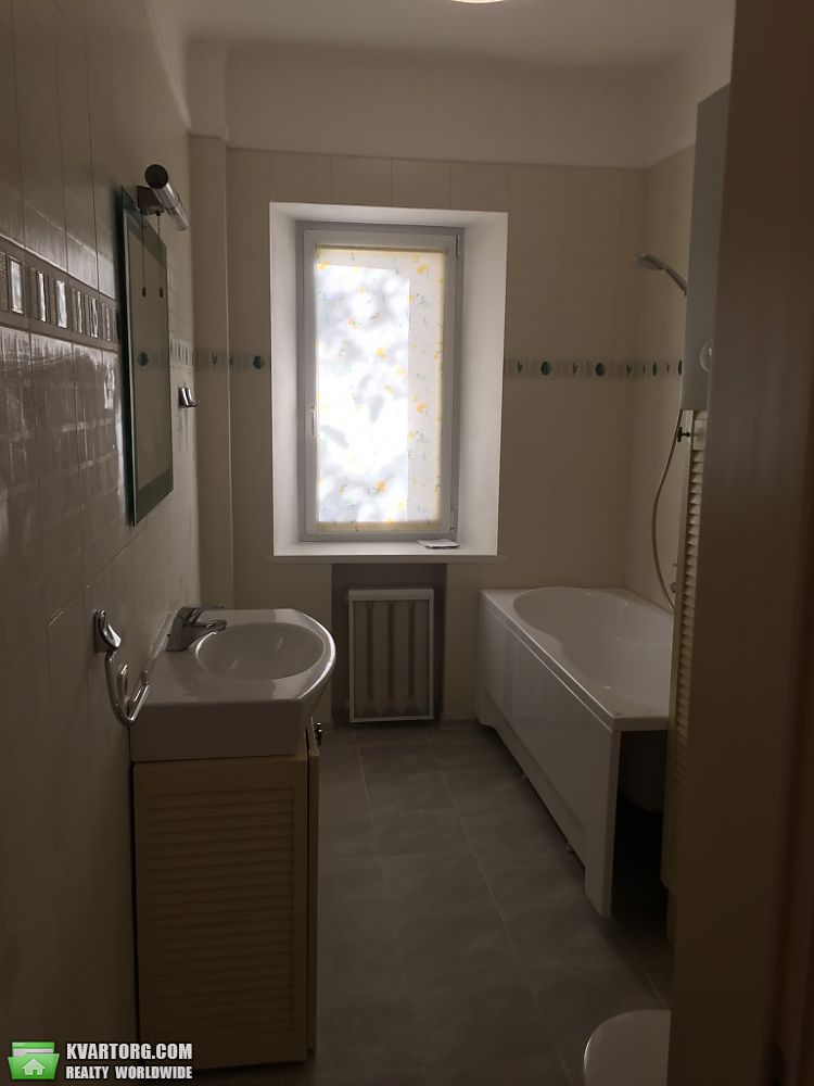 Sell 3-room apartment. Киев,  Вузовская — photo 4