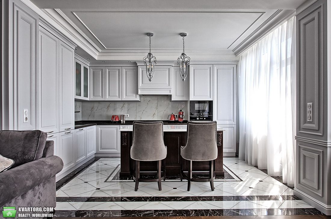Rent out 3-room apartment. Киев,  Срибнокильская — photo 8