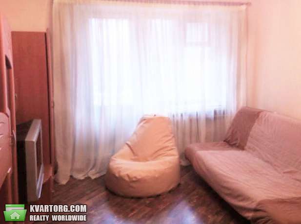 Rent out 2-room apartment. Киев,  Большая Васильковская — photo 2