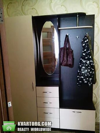 Rent out 2-room apartment. Киев, Гарматники — photo 5