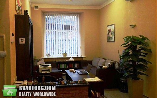 Rent out office. Киев, Малоподвальная — photo 1