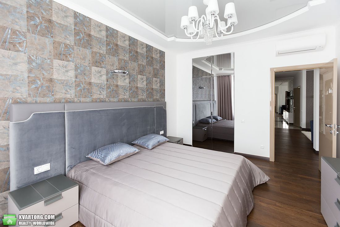 Sell 3-room apartment. Киев,  Драгомирова — photo 5