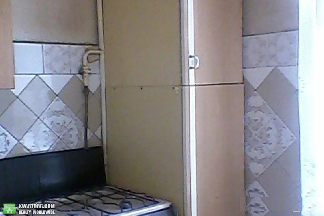Rent out 2-room apartment. Киев,  Симиренко — photo 8