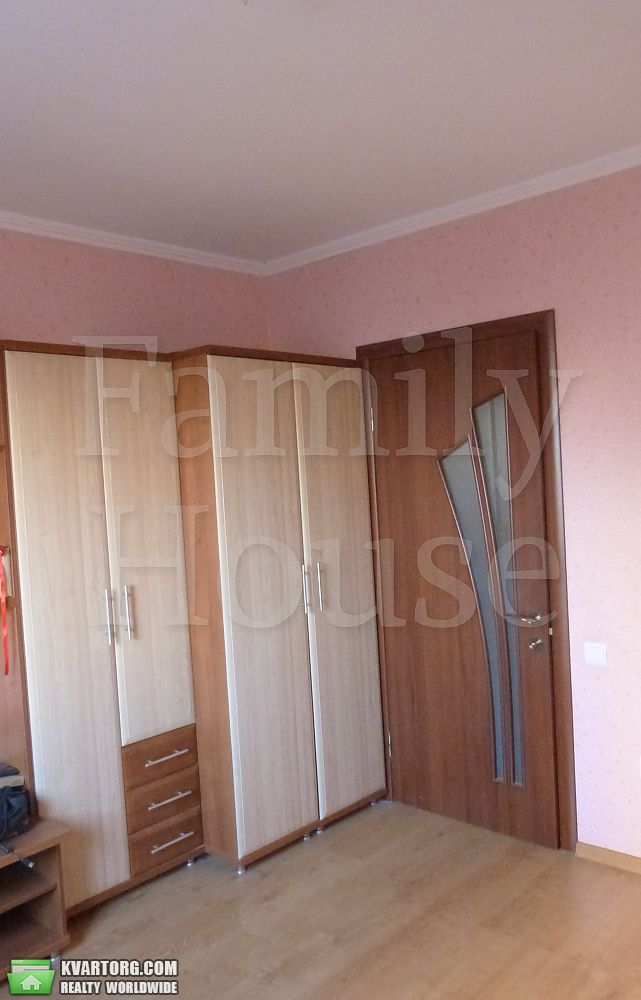 Sell 4-room apartment. Киев, леонида быкова — photo 1