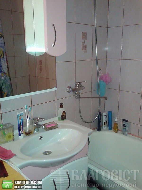 Sell 2-room apartment. Киев, Урловская — photo 3