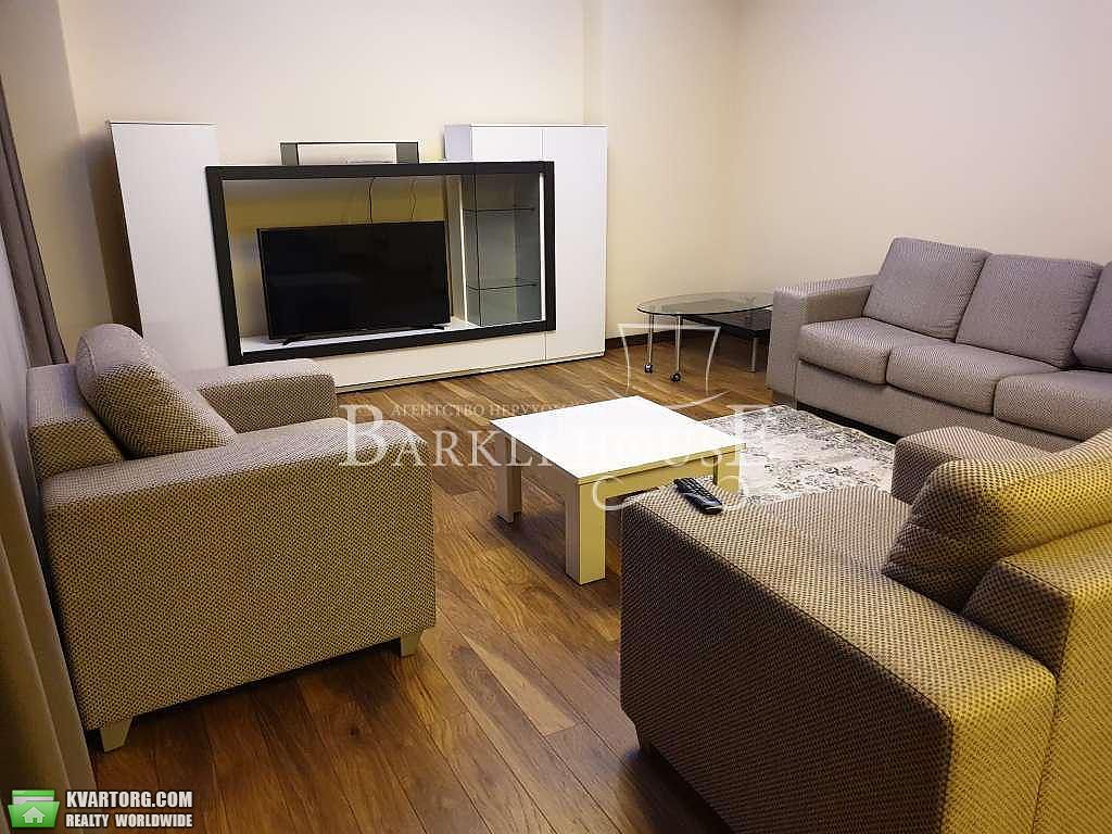 Rent out 4-room apartment. Киев,  Полтавская — photo 1