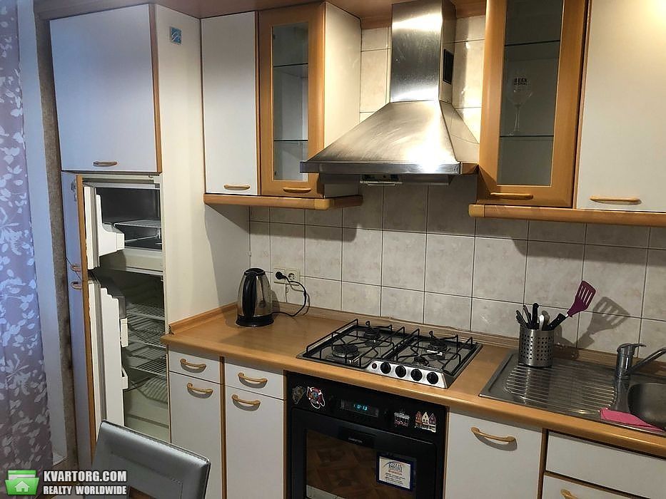 Rent out 1-room apartment. Киев,  Оболонский пр — photo 1