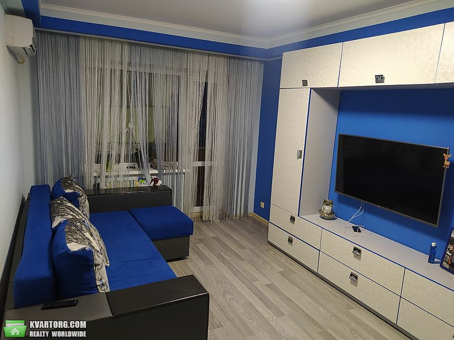 Sell 2-room apartment. Киев,  Пражская — photo 3