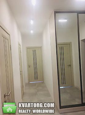 Rent out 2-room apartment. Львов, шевченківський — photo 3
