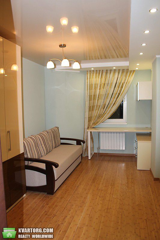 Rent out 3-room apartment. Киев,  Мильчакова — photo 6