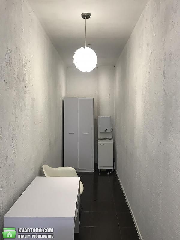 Rent out office. Киев, Оболонская набережная — photo 2