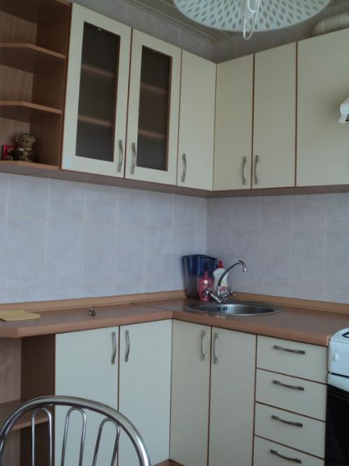 Rent out 1-room apartment. Днепропетровск, проспект Кирова — photo 1