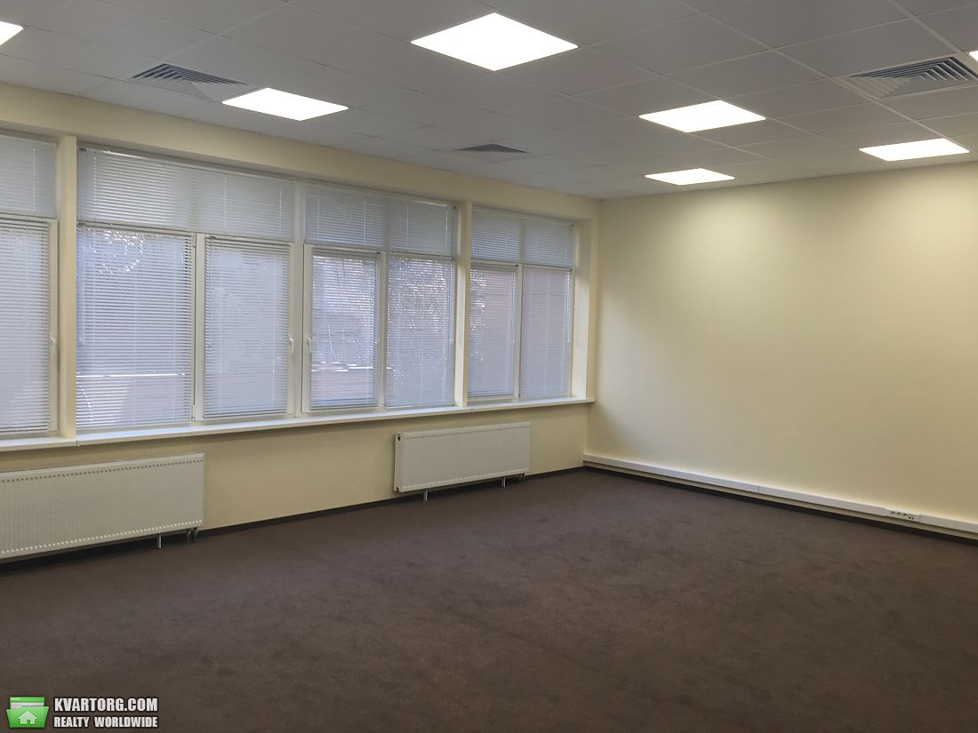 Rent out office. Киев, Кловский спуск — photo 1