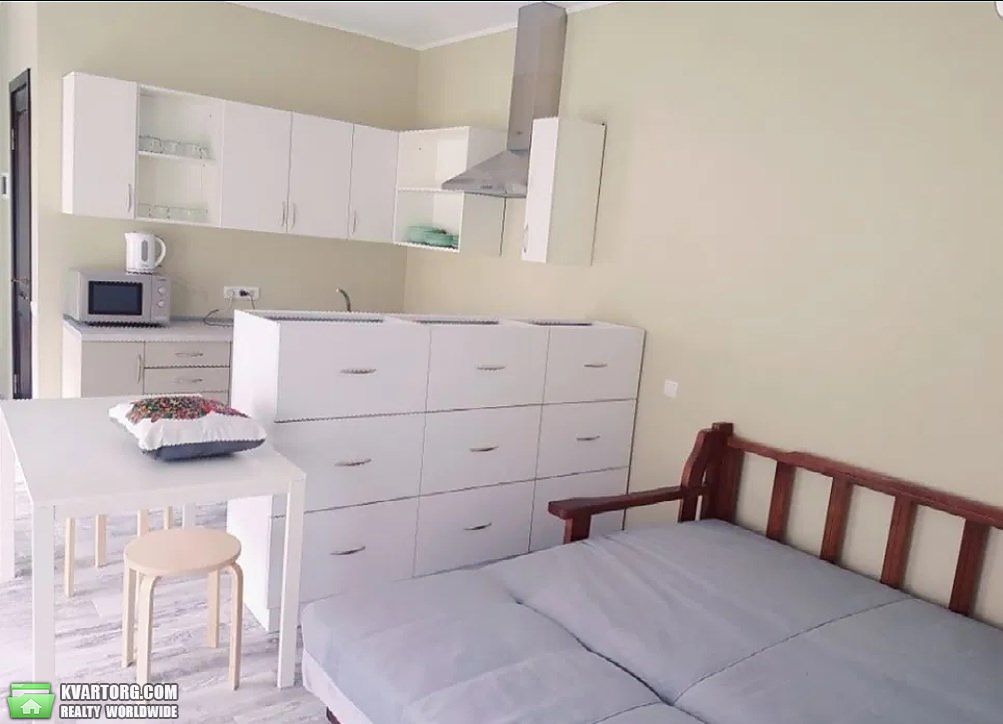 Rent out 1-room apartment. Киев,  Чигорина — photo 2