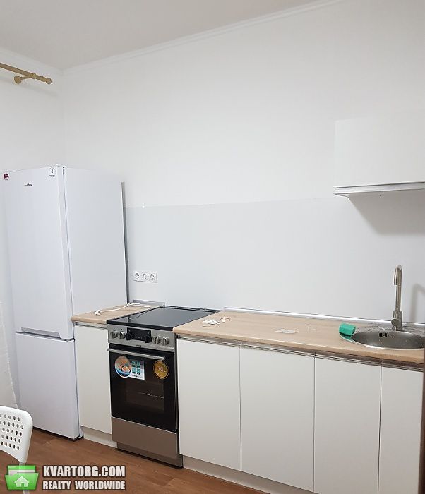 Rent out 1-room apartment. Киев, Софии Русовой — photo 1