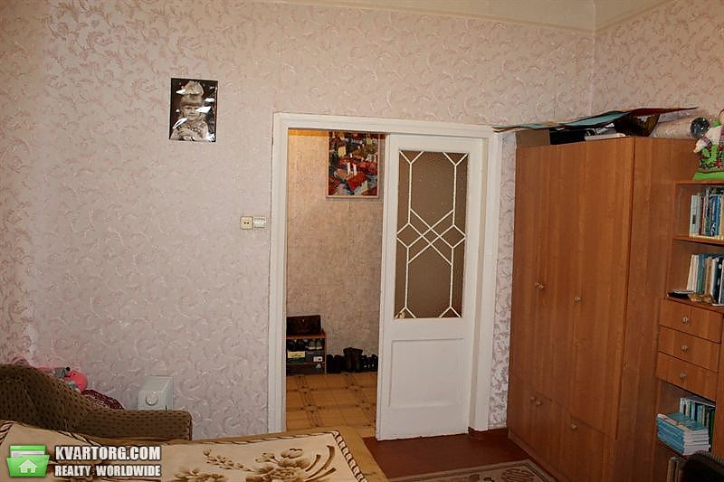 Sell 2-room apartment. Днепропетровск, Карла Маркса проспект — photo 4